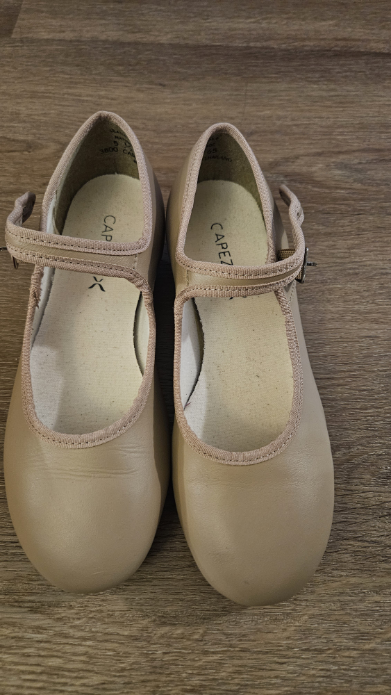 Capezio Beige Leather Tap Shoes Size 5 1/2M