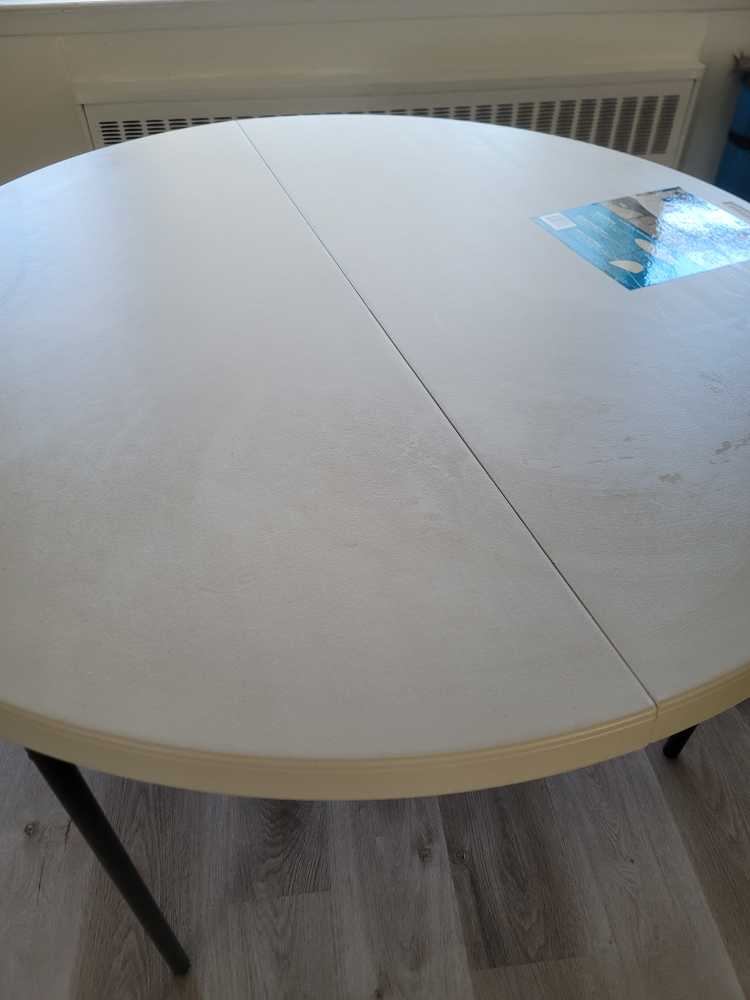 Lifetime 48-Inch Round Fold-in-Half Table - photo 2