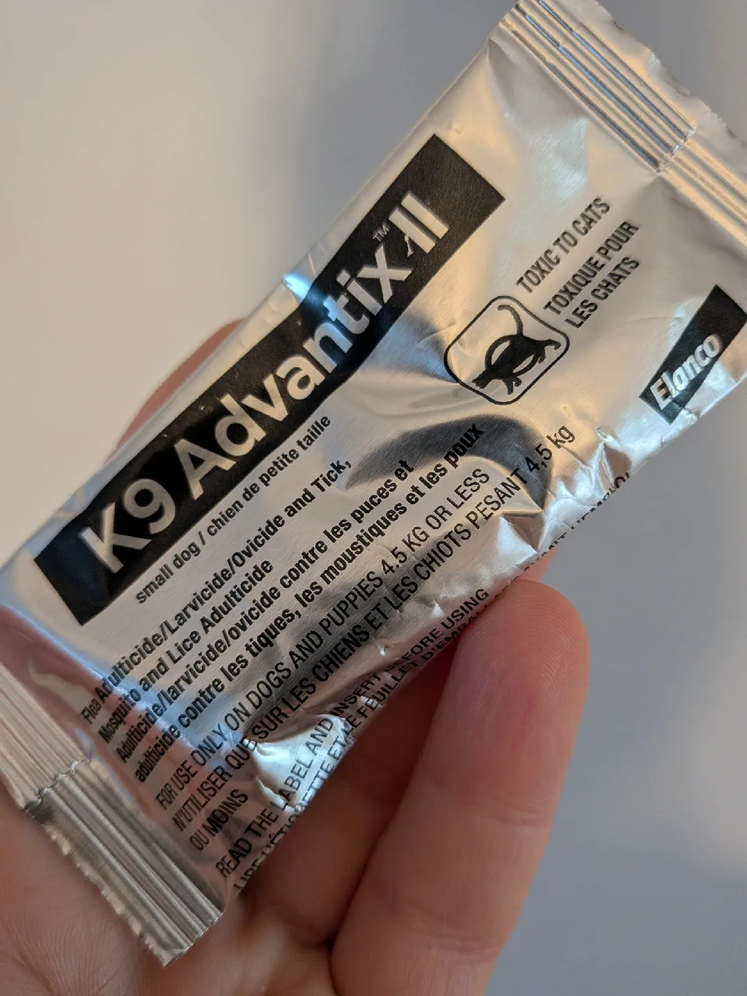 K9 Advantix II Flea & Tick Treatment for Small Dogs image indicator(2)