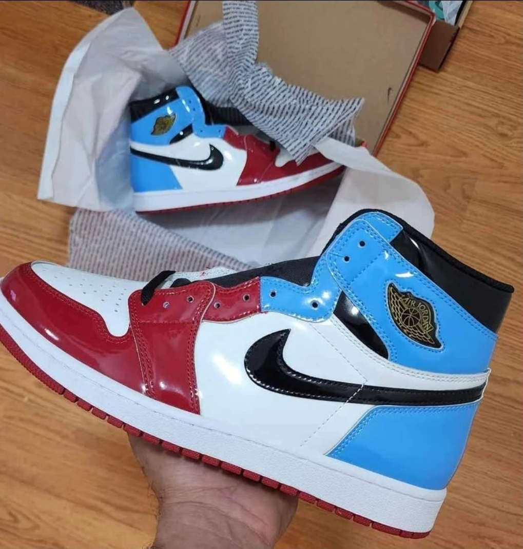 Nike Air Jordan 1 Retro High Size 6 - photo 3