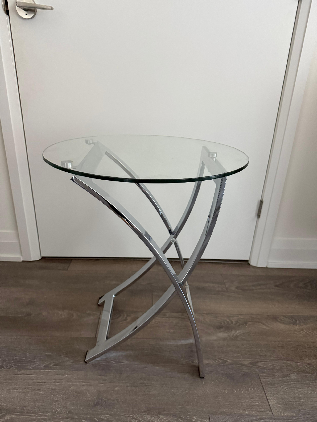 Floor lamp and glass side table