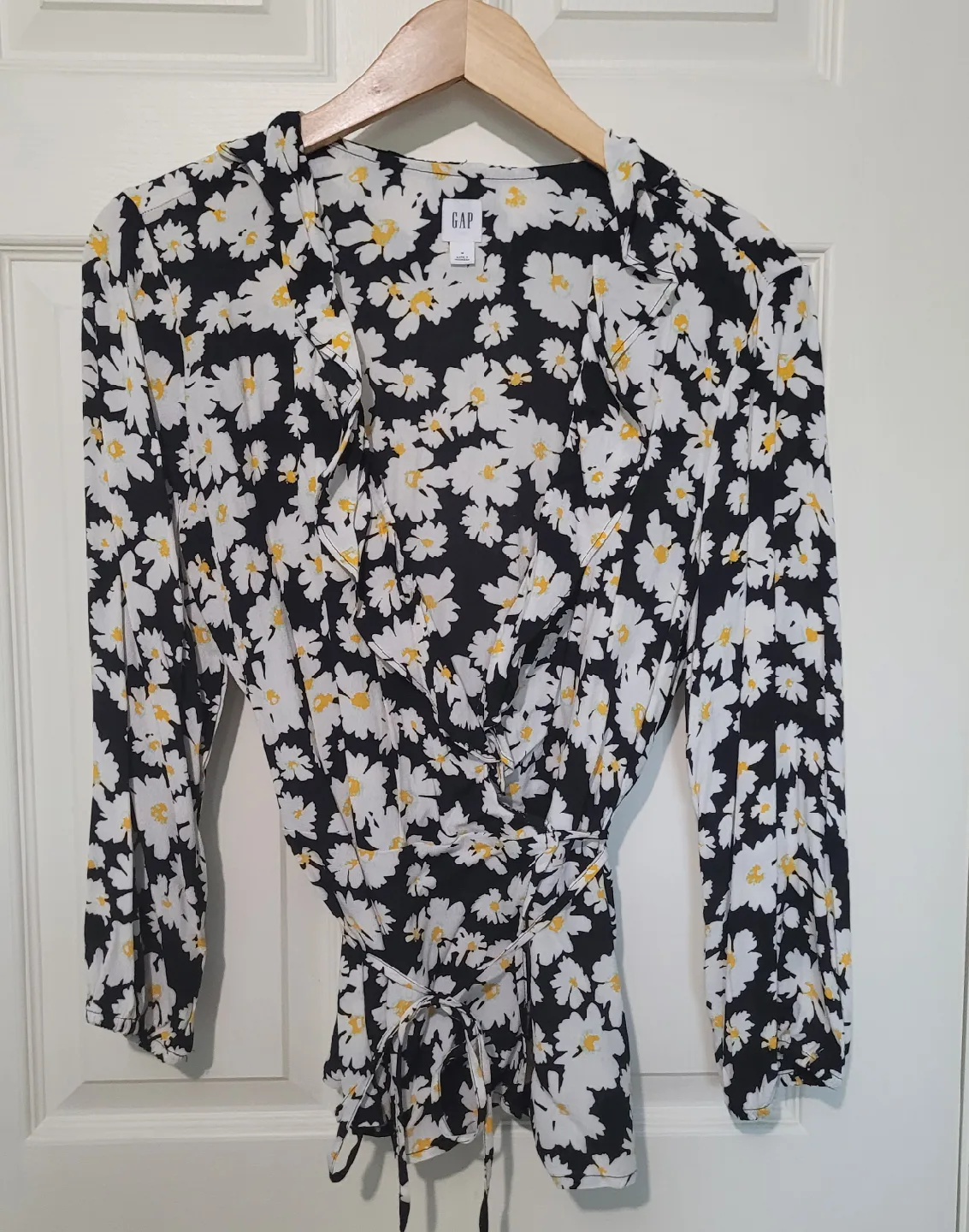 GAP Floral Wrap Blouse - Size M image indicator(2)