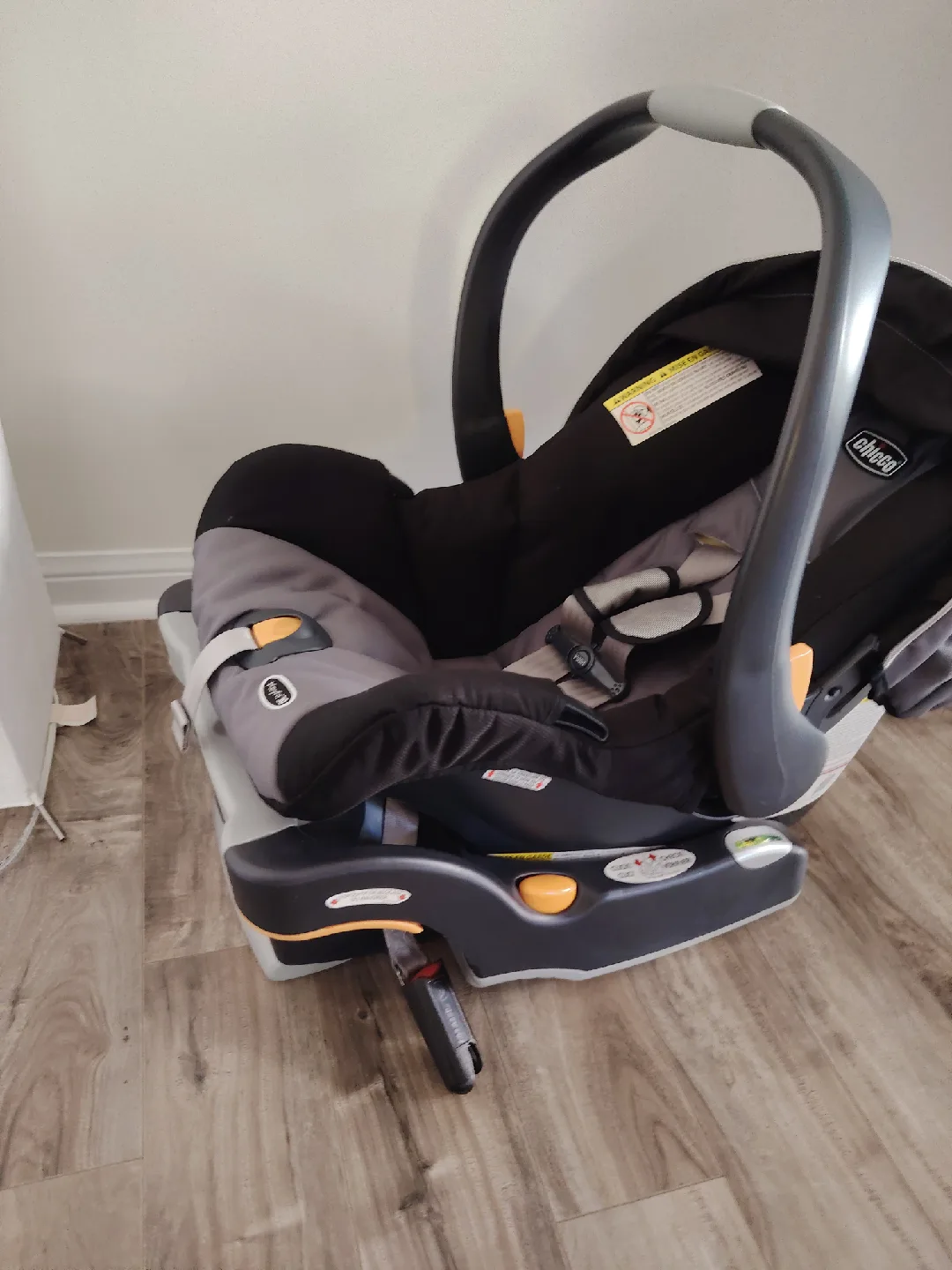 Chicco KeyFit 30 Infant Car Seat image indicator(2)