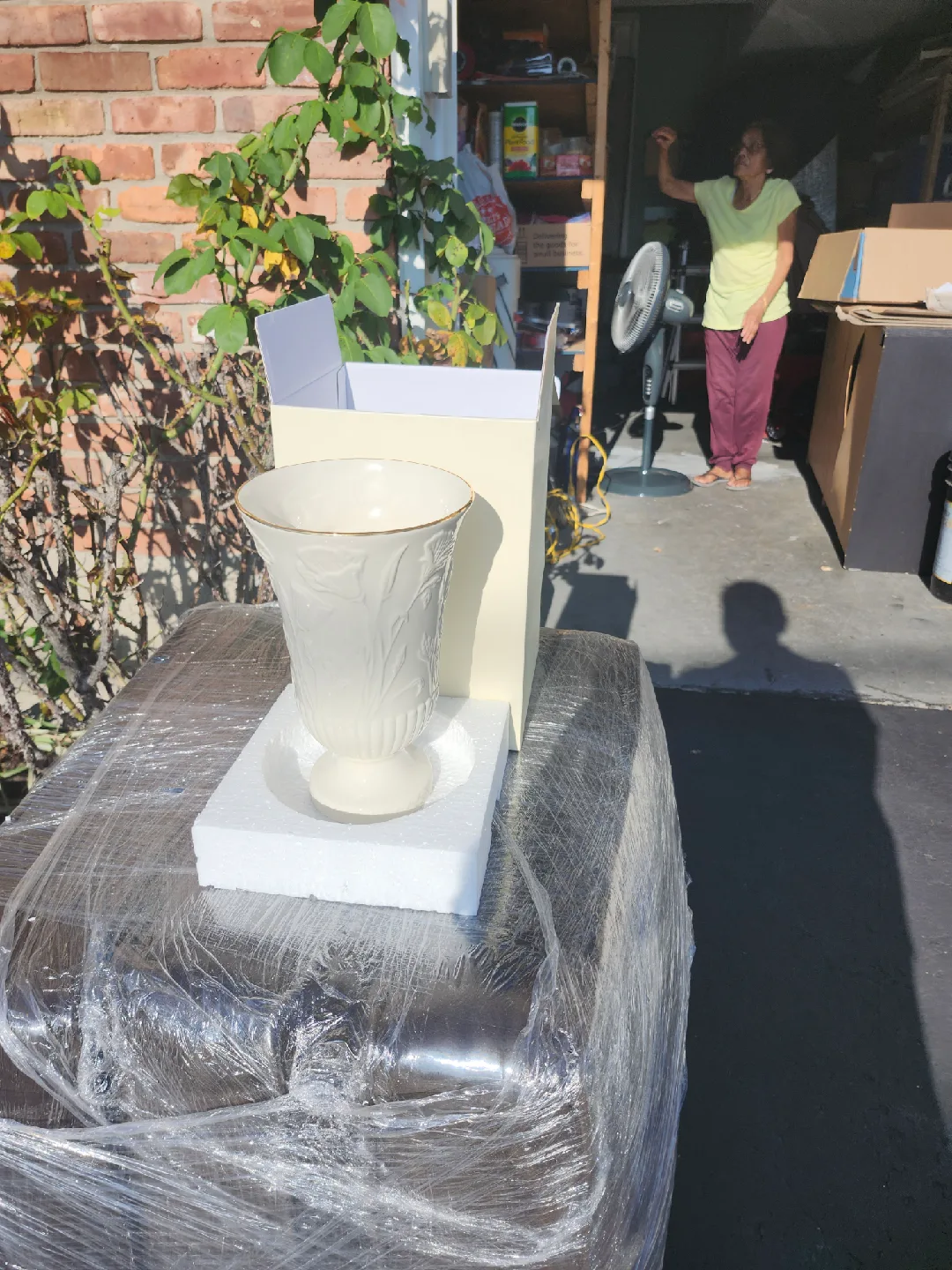 Lenox Vase with Box image indicator(2)