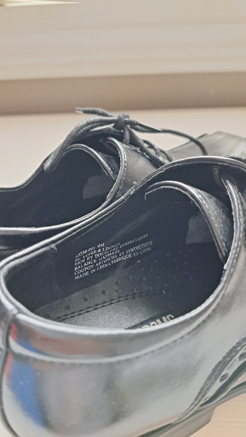 Stacy Adams Black Leather Dress Shoes, Size 4M - photo 4