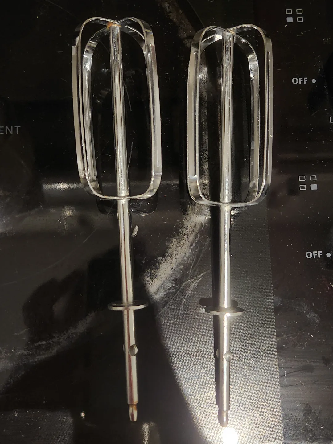Sunbeam Hand Mixer image indicator(3)