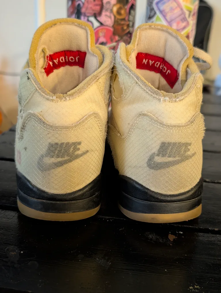 Kids mid high sneakers image indicator(3)