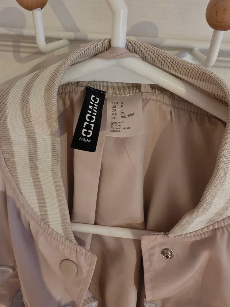 H&M Divided Varsity Jacket - Size S image indicator(2)