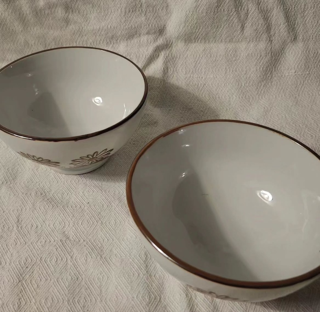 Vintage 1970's Porcelain Bowls - Set of 2 - photo 5