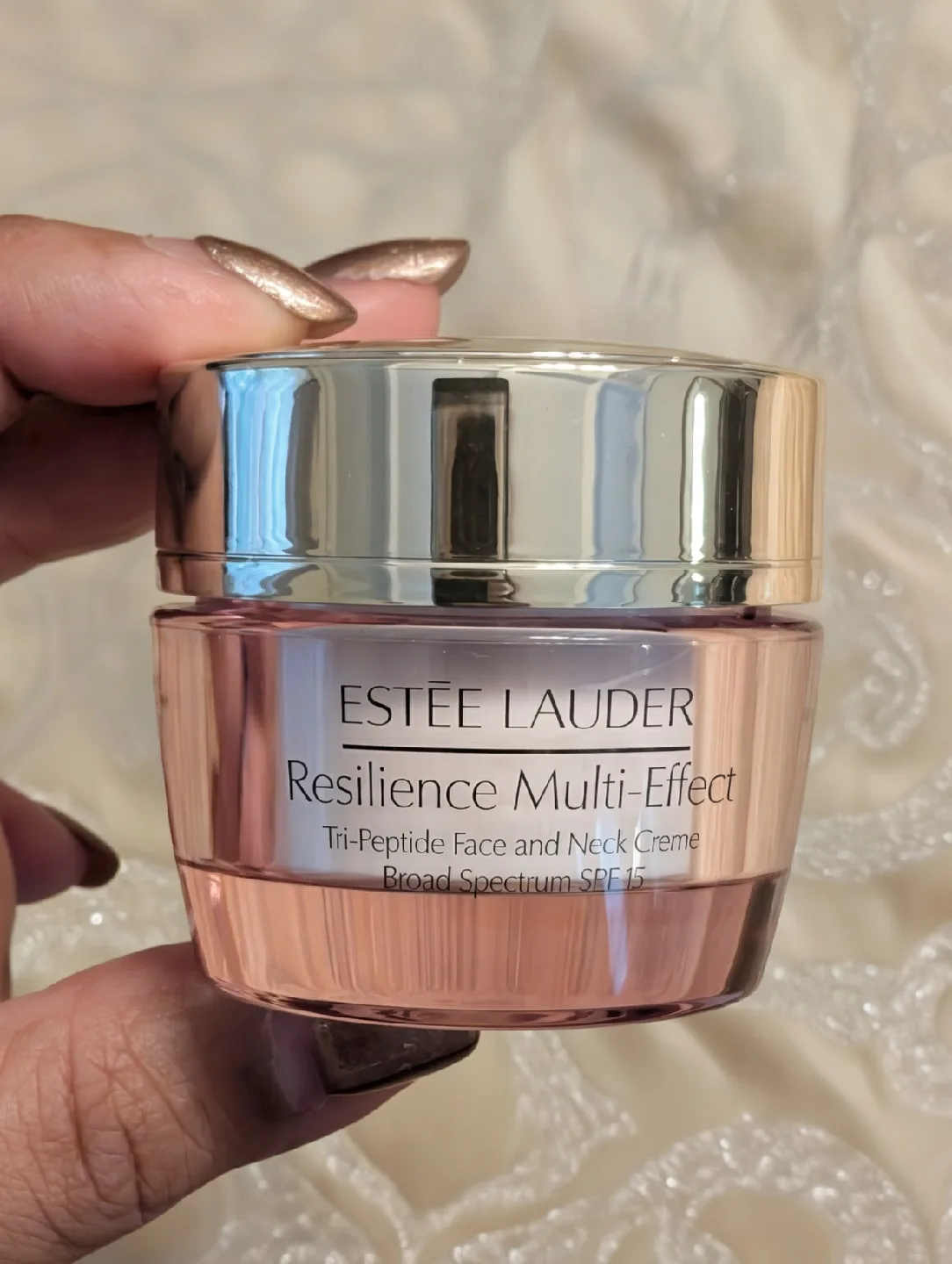 Estée Lauder Resilience Multi-Effect Creme thumbnail
