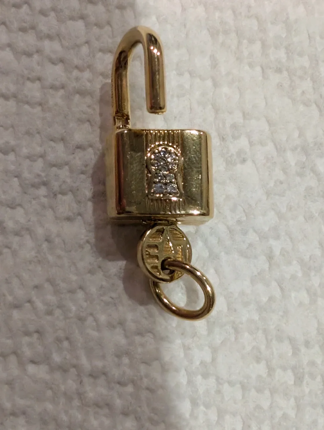 Pandora Moments 14 KT Gold plated &CZ Ped Lock Charm image indicator(3)