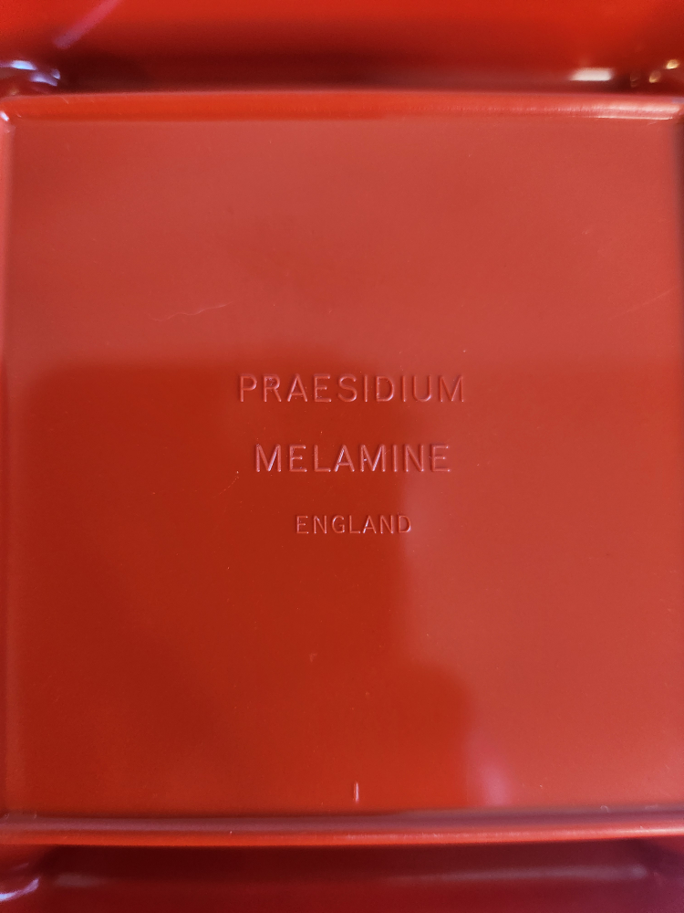 Bass Special Ashtray Set - Praesidium Melamine England - photo 5