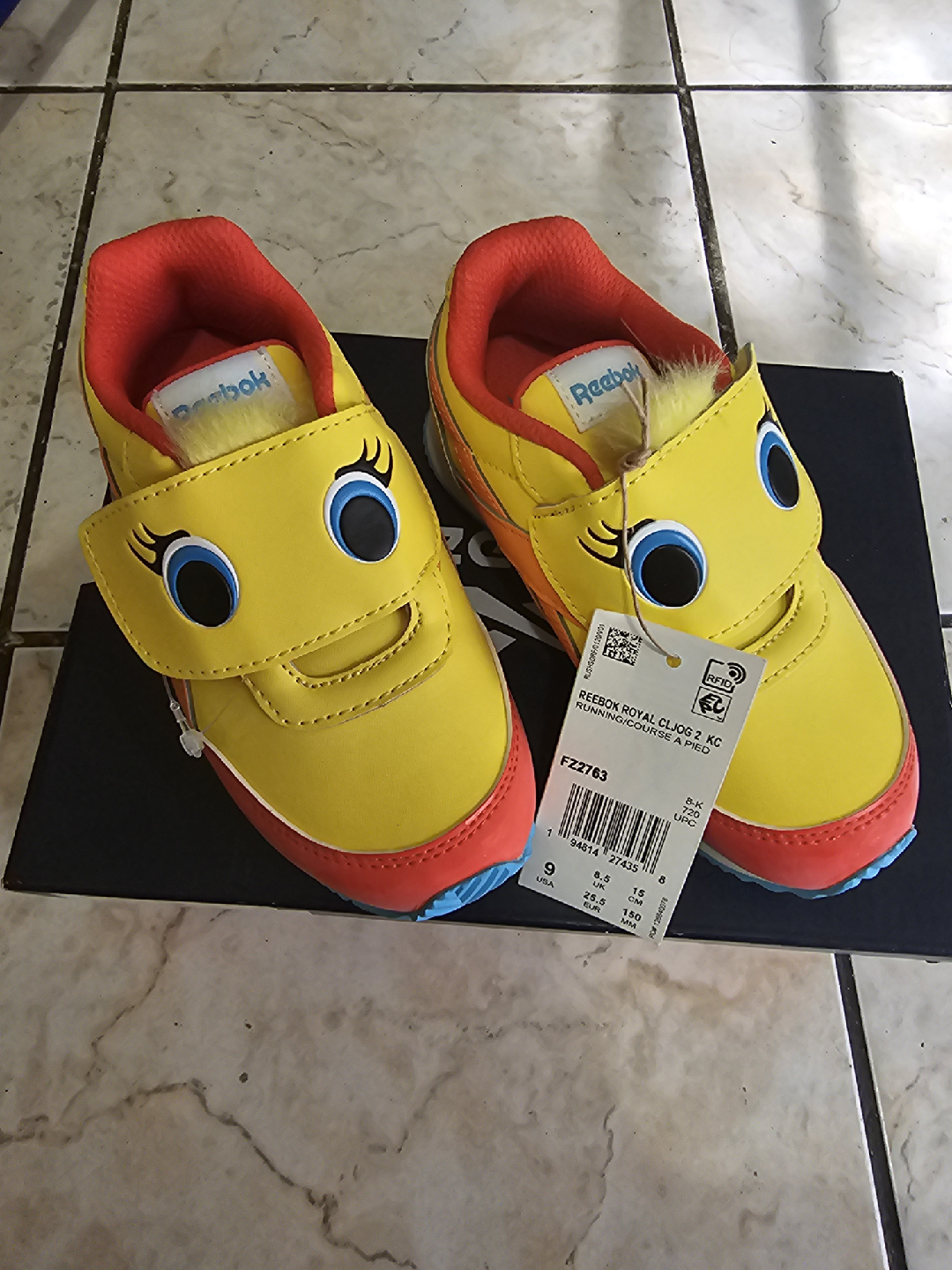 Reebok Yellow Sneakers - Size 9