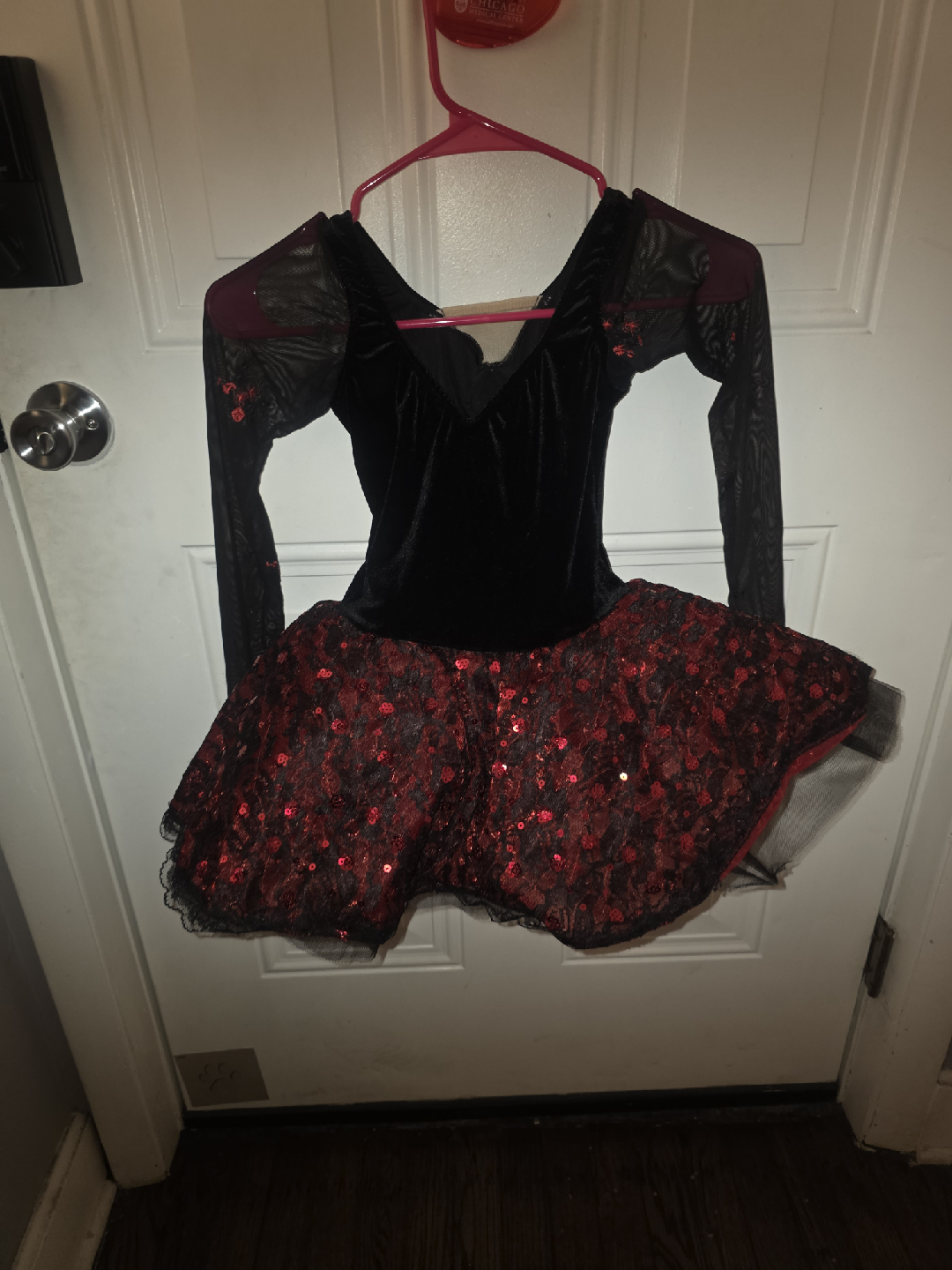 Dance Costume - Red & Black - Size MC - photo 2