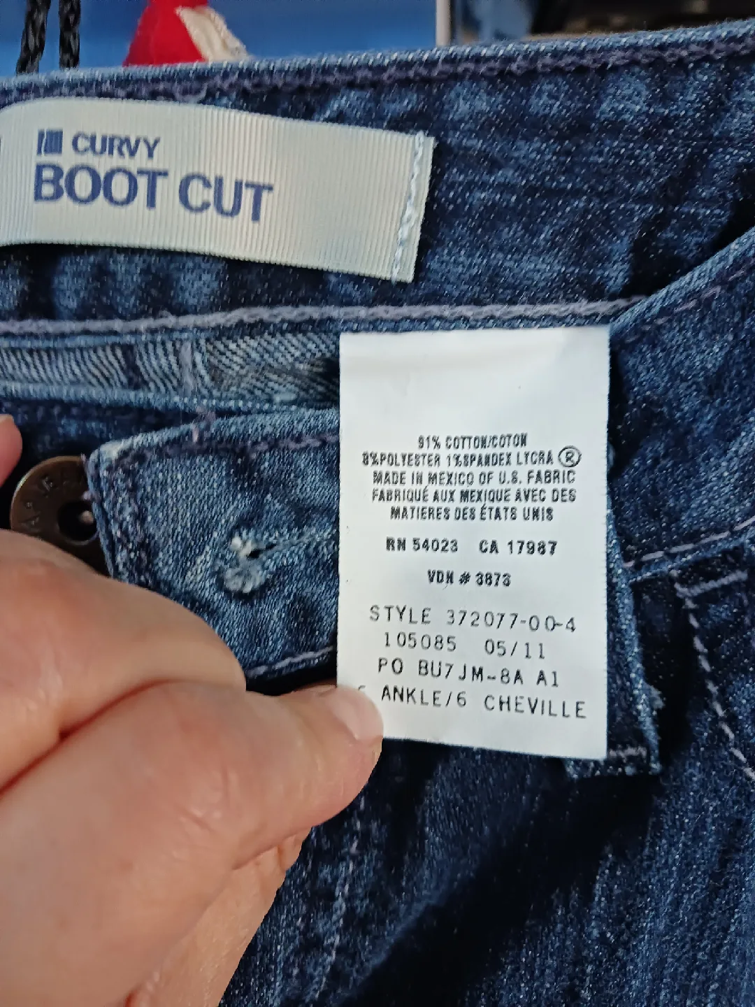 Gap Curvy Boot Cut Jeans image indicator(2)