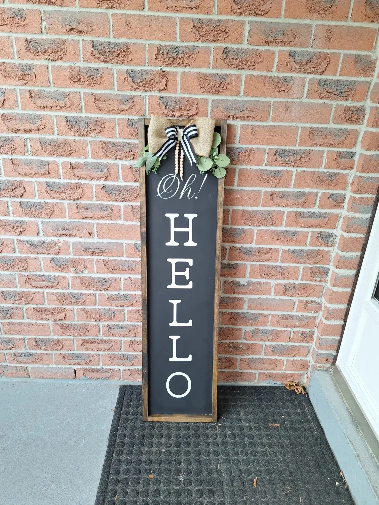 Oh Hello, Porch Leaner image indicator(3)