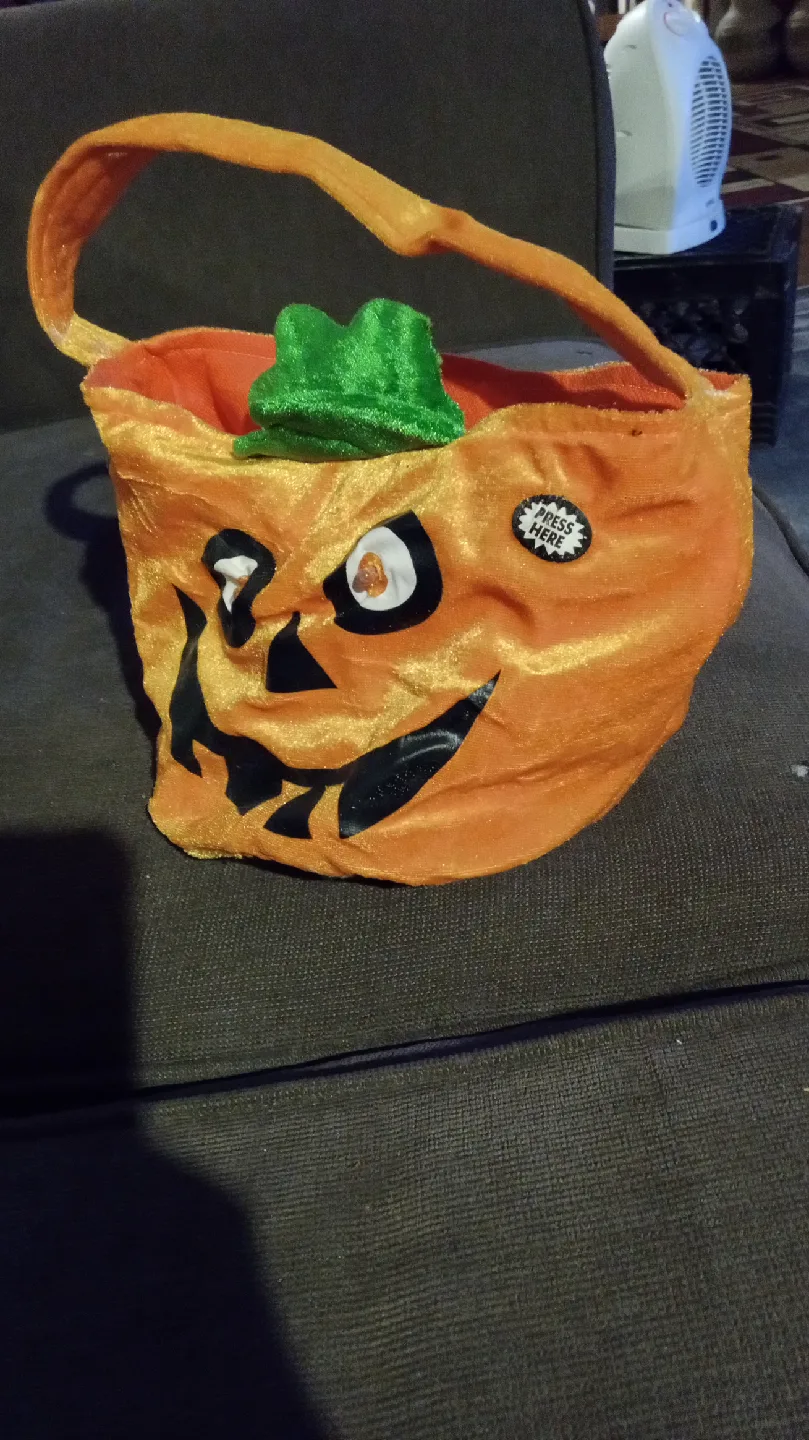 trick or treat  bag thumbnail