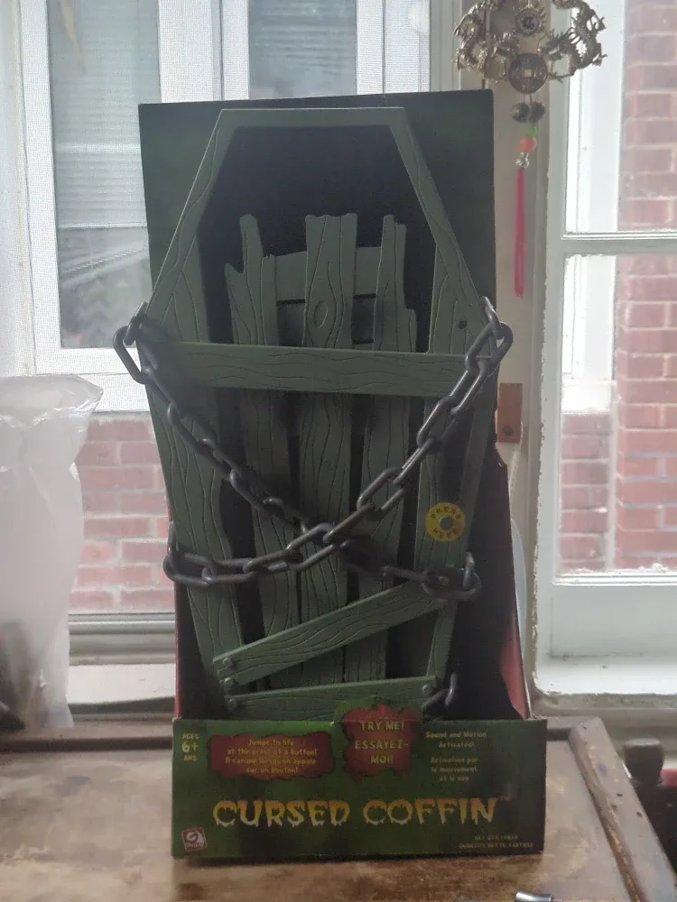 Cursed Coffin - Sound and Motion Activated thumbnail