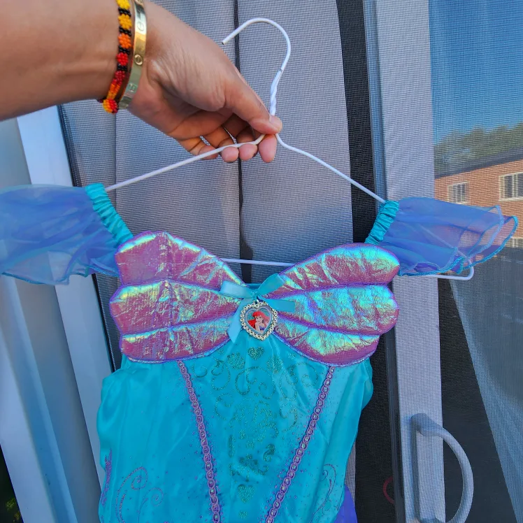 Disney's Little Mermaid Ariel Costume image indicator(3)