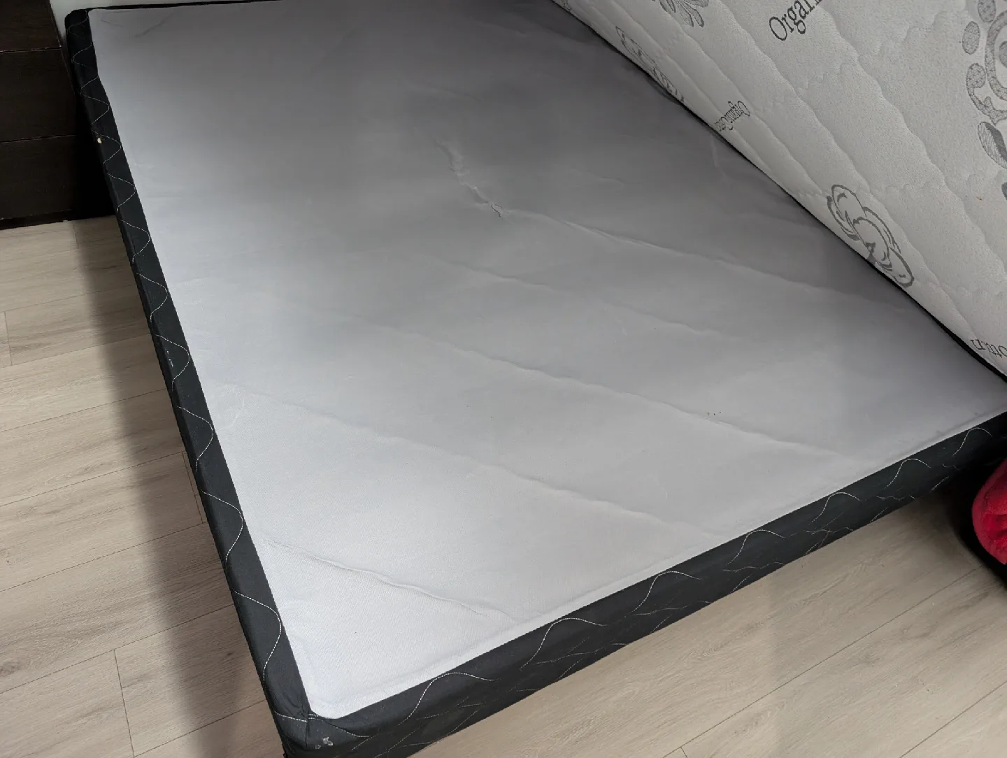 Organic Cotton Mattress & Queen Bed Frame image indicator(3)