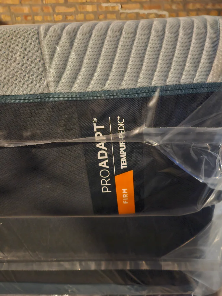 BRAND NEW TEMPUR-PEDIC PROADAPT FIRM TWIN KL MATTRESS image indicator(3)