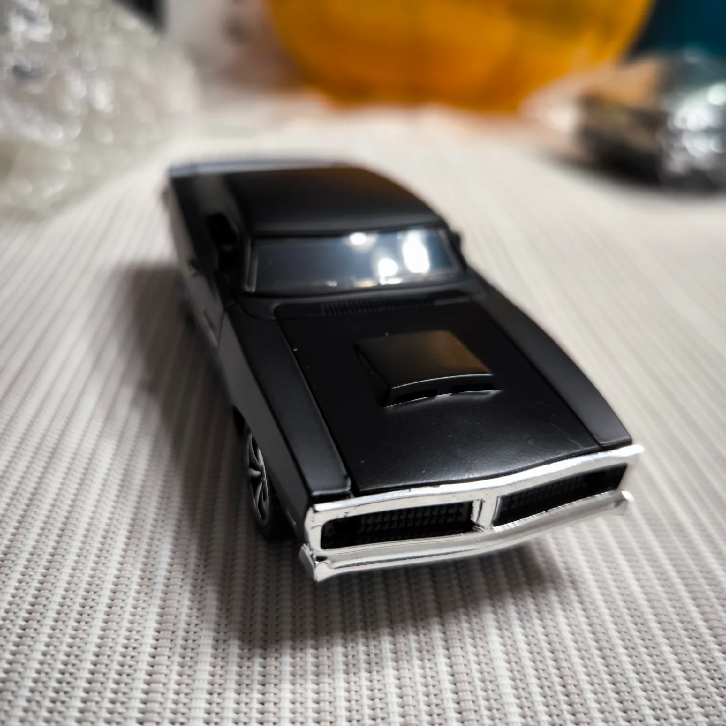 1:32 Dodge Charger Diecast image indicator(2)