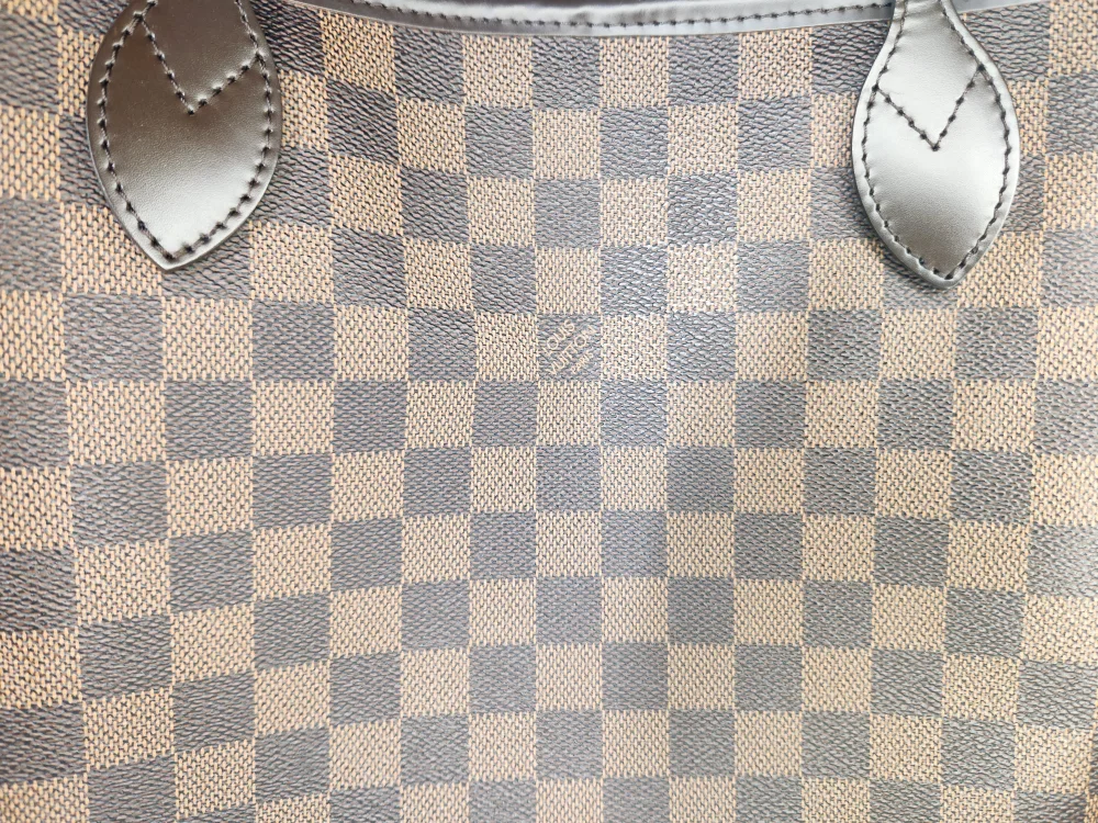 Louis Vuitton Damier Ebene Neverfull MM Tote Bag image indicator(6)