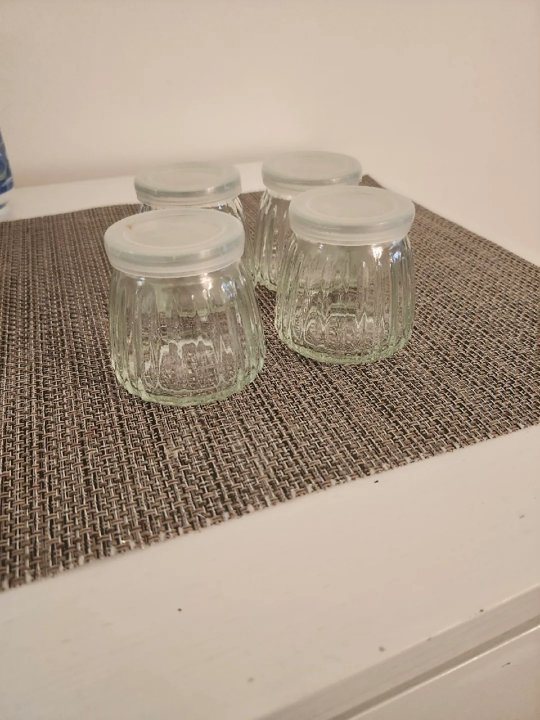 Set of 4 Glass Dessert Jars with Lids image indicator(3)