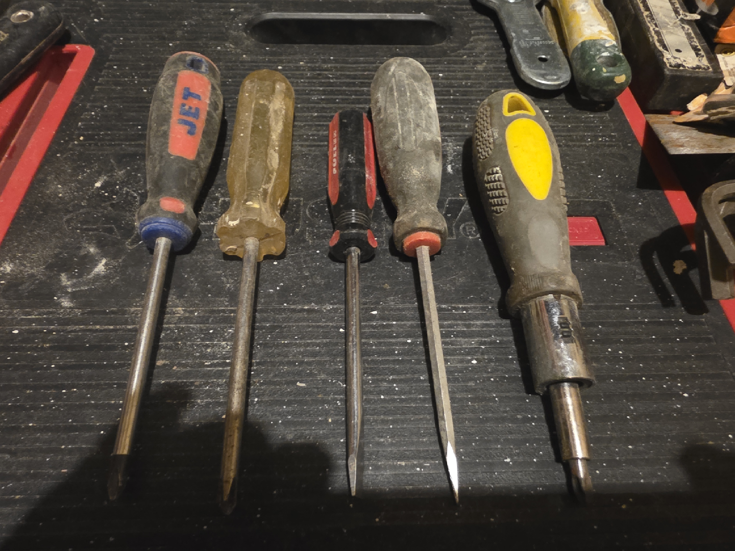 Used Screwdriver Set (5 Pieces) - photo 2