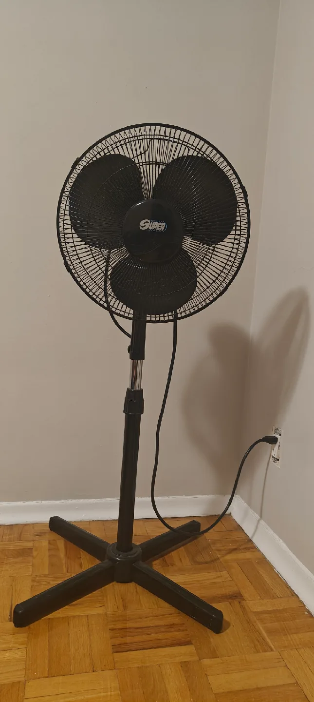 Super Stand Fan - Black image indicator(4)