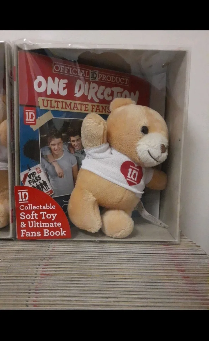 One Direction Activity & Sticker Book Lot image indicator(7)