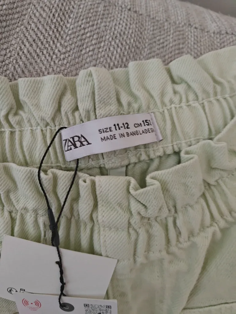 Zara Kids Light Green Pants (Size 11-12) - New with Tags! image indicator(3)