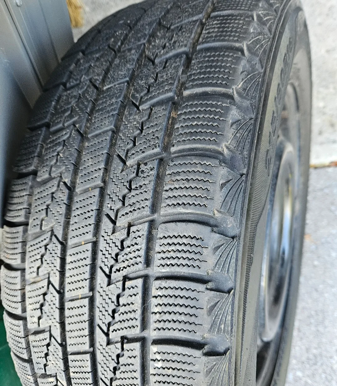 Honda civic, accord winter tires and rims. 215/60/16, 5 x 114.3 image indicator(5)