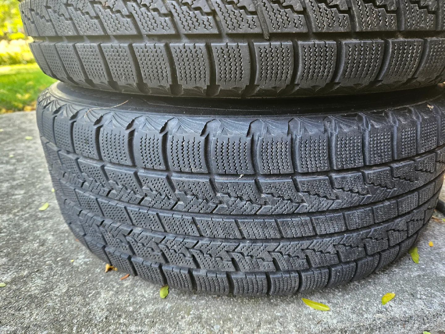 Honda civic, accord winter tires and rims. 215/60/16, 5 x 114.3 image indicator(6)