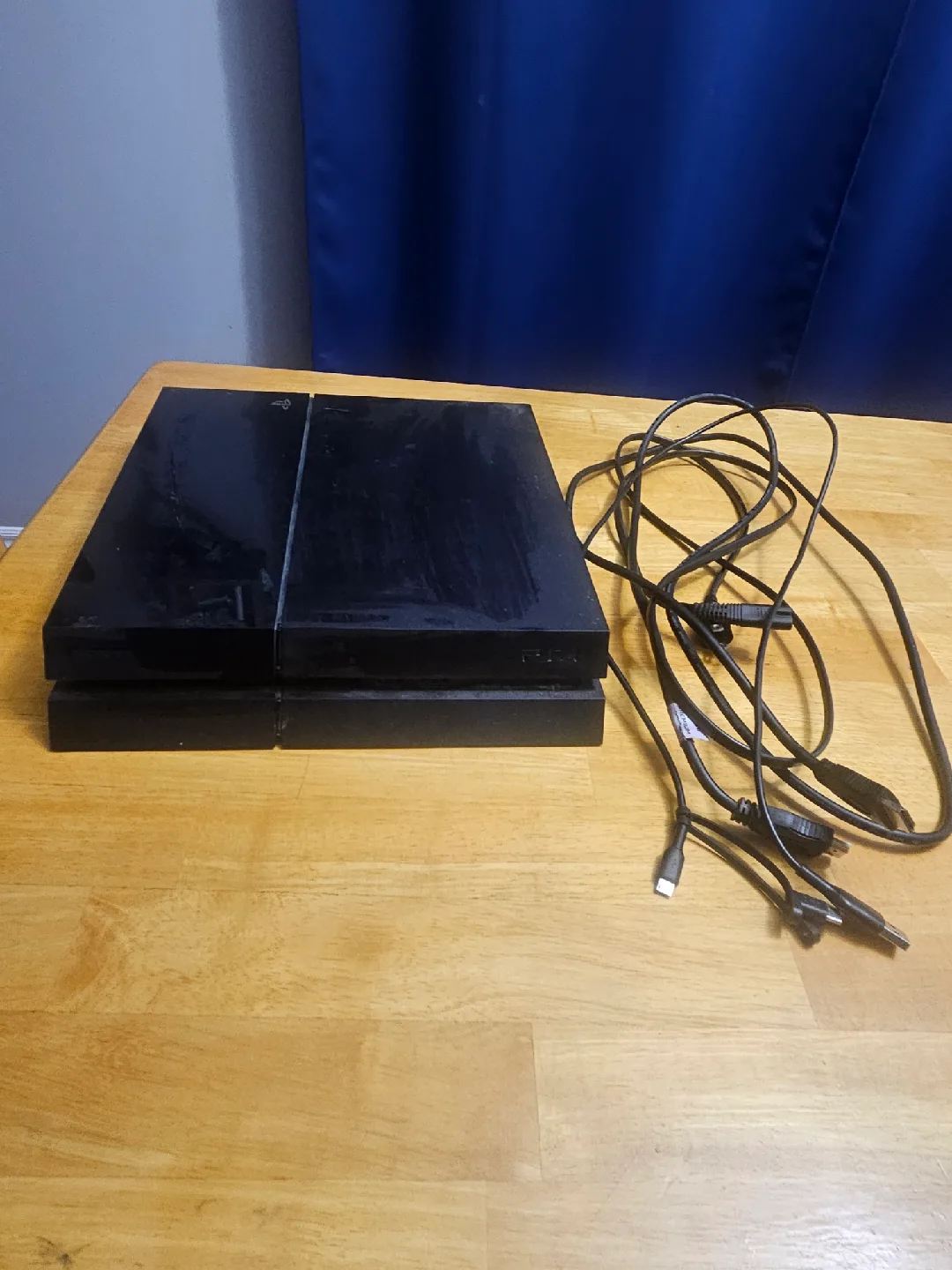 Sony PlayStation 4 (PS4) Console image indicator(2)