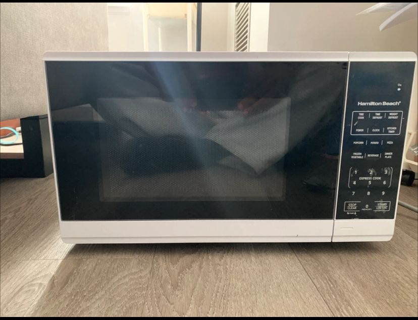 Hamilton Beach Microwave Oven