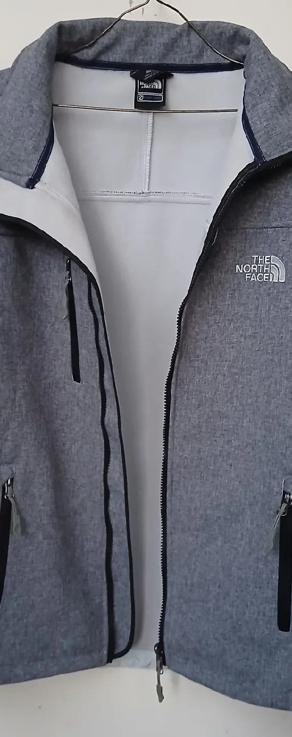 The North Face Flight Series Jacket - Size L image indicator(5)