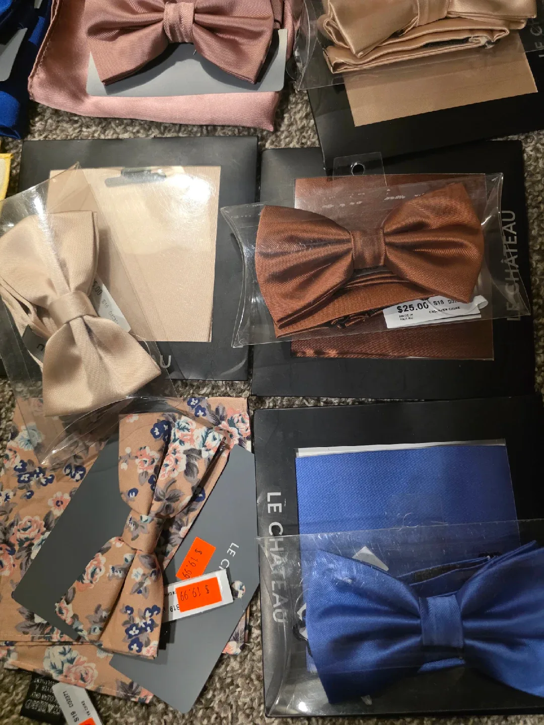 Le Chateau Bow Ties - New with Tags! image indicator(4)