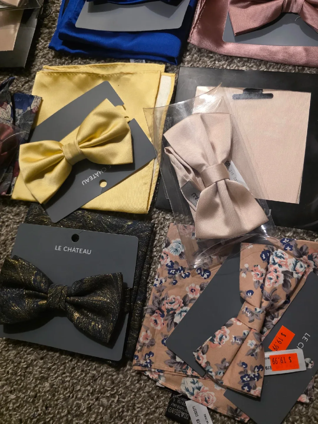 Le Chateau Bow Ties - New with Tags! image indicator(5)