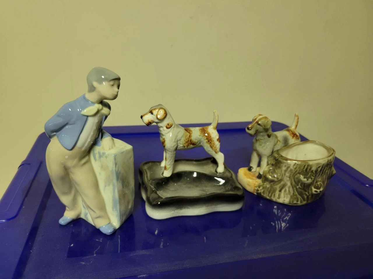 Assorted Vintage Ceramic Planters & Figurines - photo 4