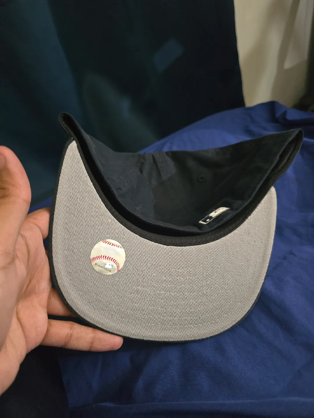 BRAND NEW New Era NY Yankees 59FIFTY A-Frame Cap Size 7 5/8 image indicator(3)