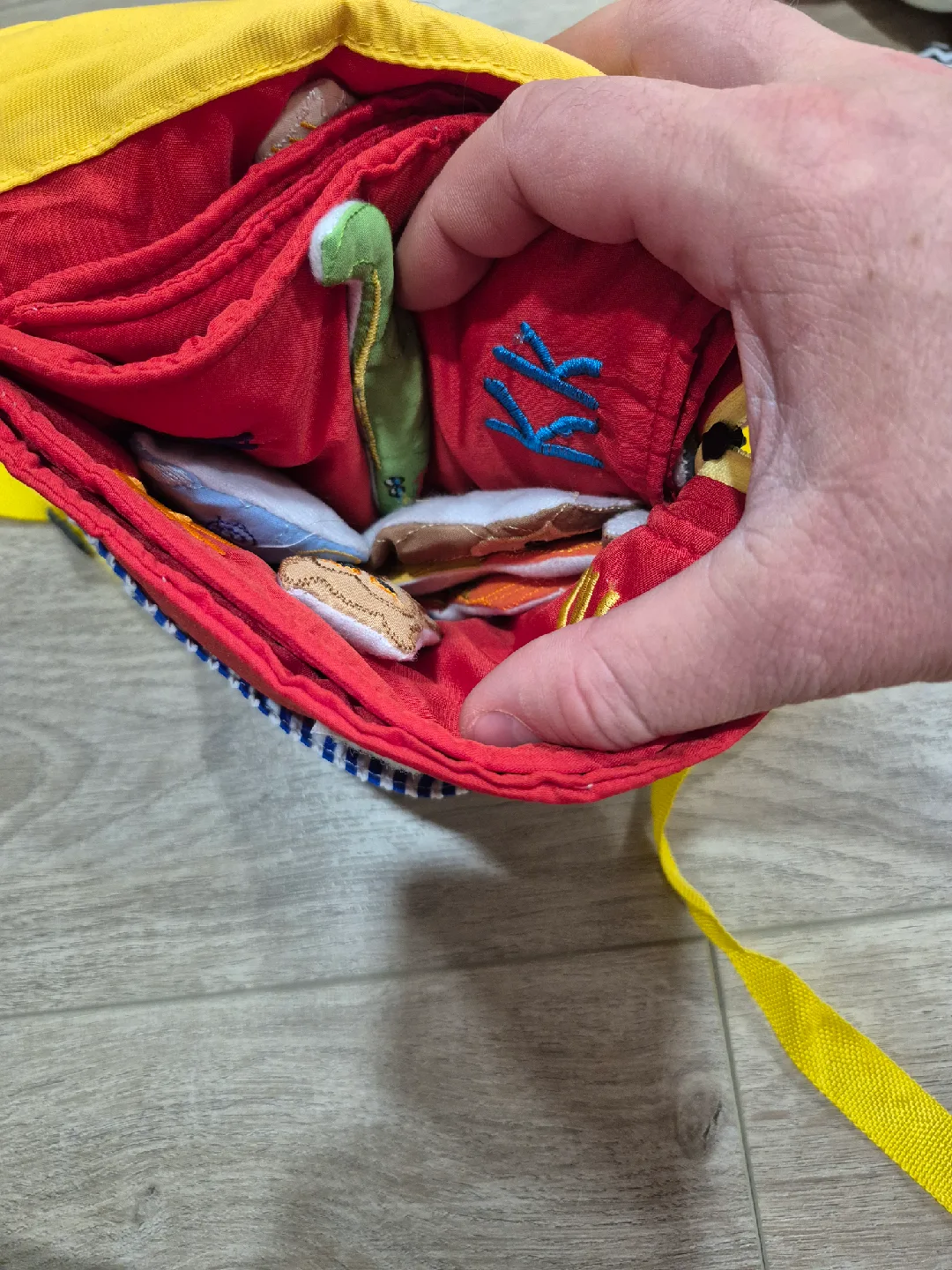 🥕Kids Toys Bundle image indicator(8)