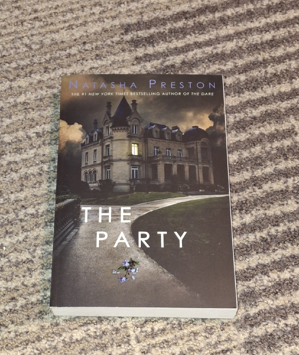 Natasha Preston Book $5 each - photo 4