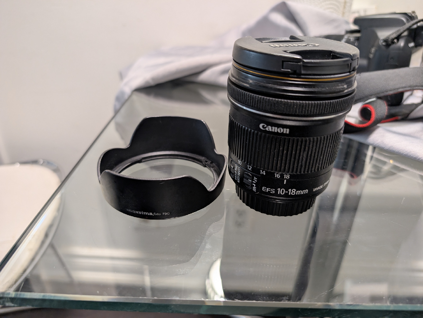 Canon EF-S 10-18mm f/4.5-5.6 IS STM Lens + UV Filter + lens hood