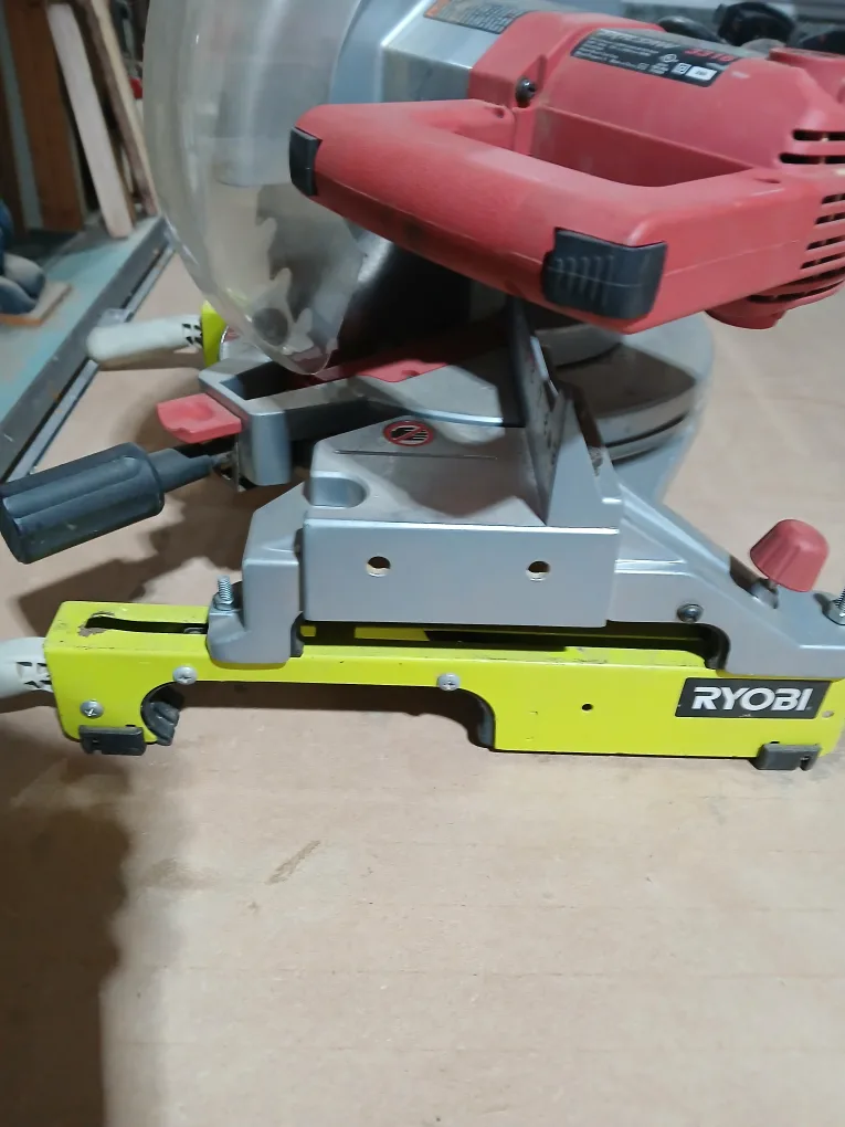 Ryobi SKILSAW 3316 Compound Miter Saw image indicator(4)