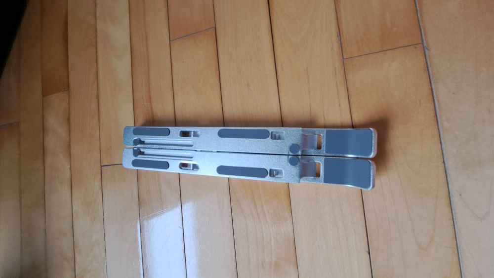 Adjustable Aluminum Laptop Stand - photo 3