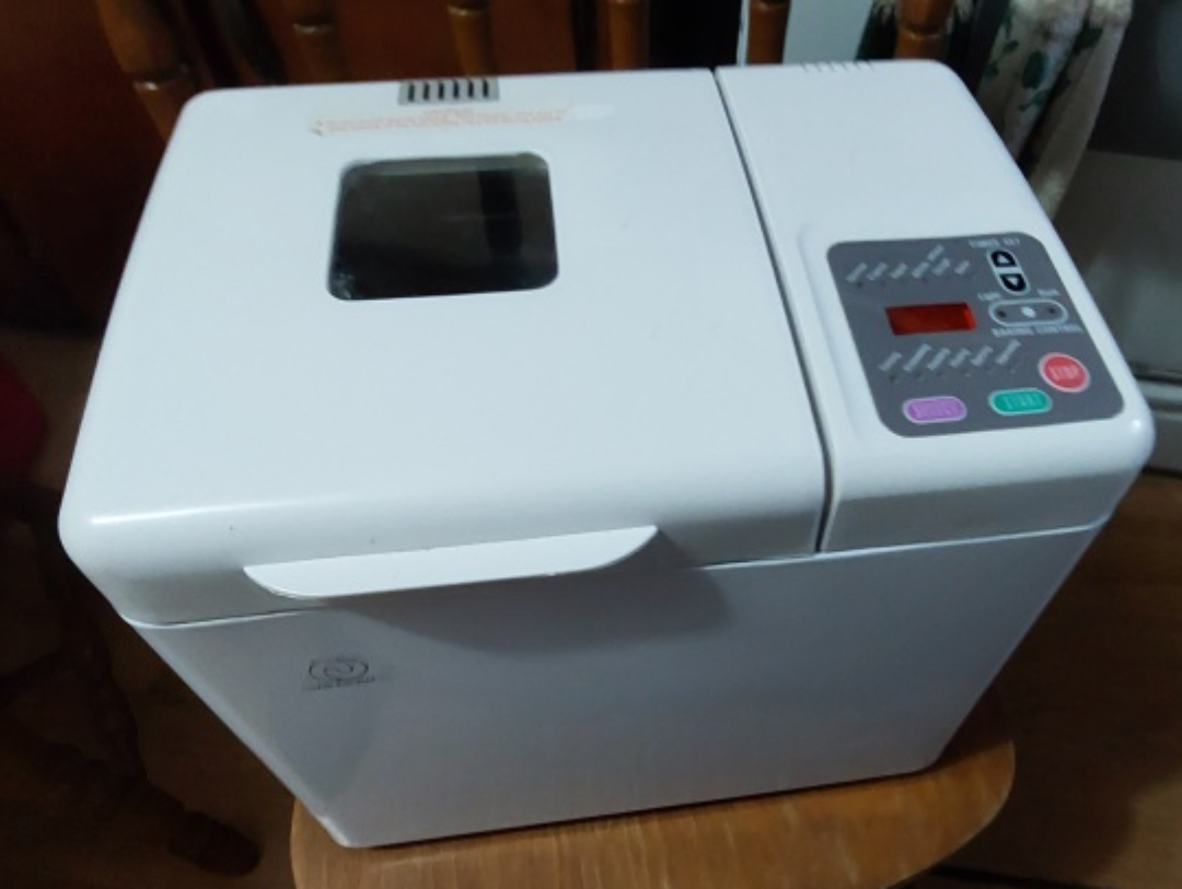Charlescraft Bread Maker