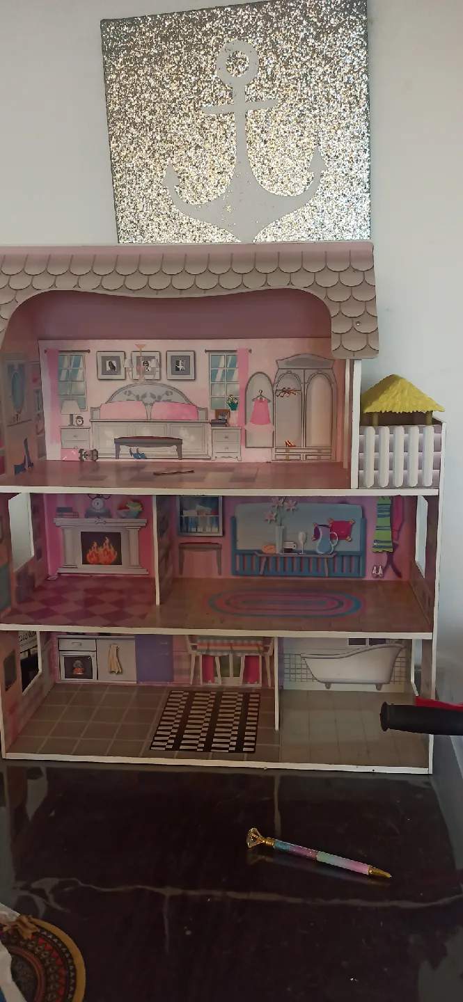 Pink Dollhouse...No furniture - 28 Inch image indicator(2)