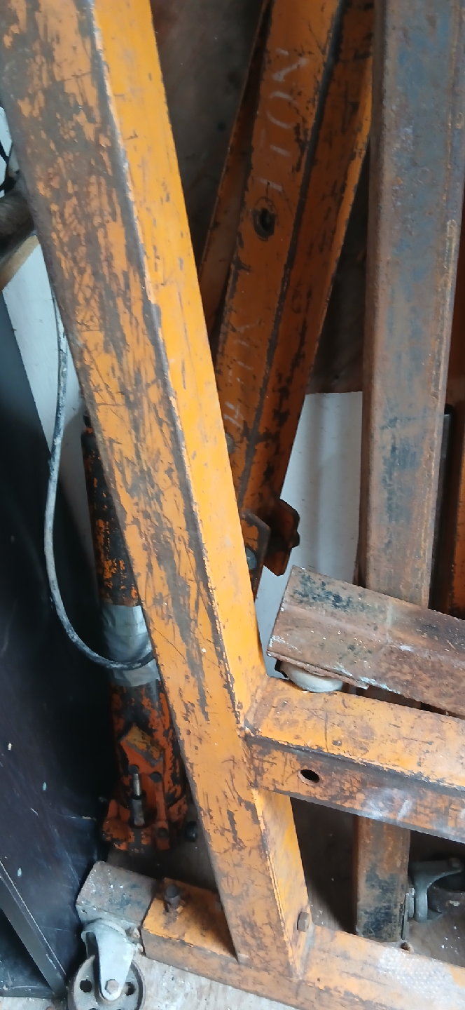 Orange Engine Hoist - photo 3