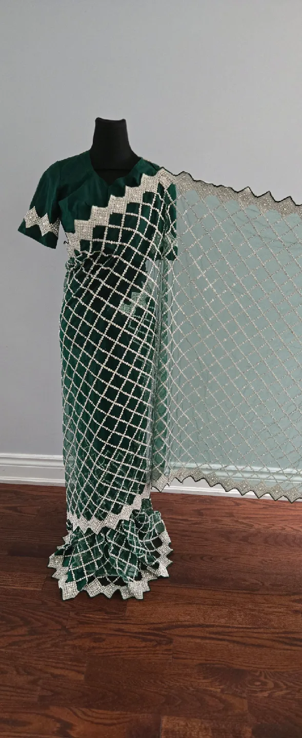 Diamond sequence sari thumbnail
